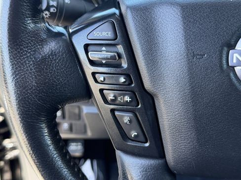Used 2023 Nissan Frontier SV w/ SV Premium Package RWD image 20