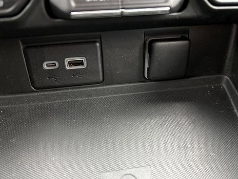 Used 2022 Chevrolet Tahoe RST w/ Luxury Package image 24