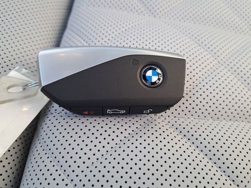 New 2026 BMW X5 xDrive40i w/ M Sport Package image 38