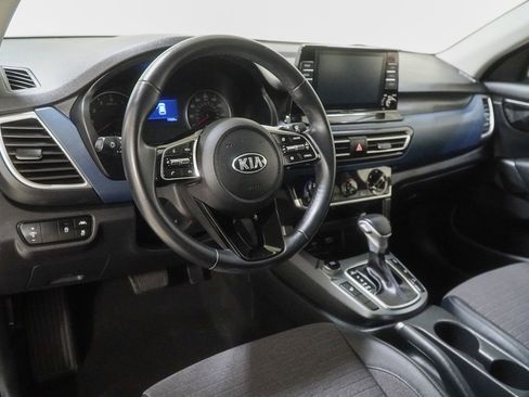 Used 2021 Kia Seltos S image 20