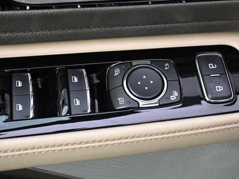 Used 2020 Lincoln Aviator Reserve w/ Equipment Group 202A AWD/4WD image 21