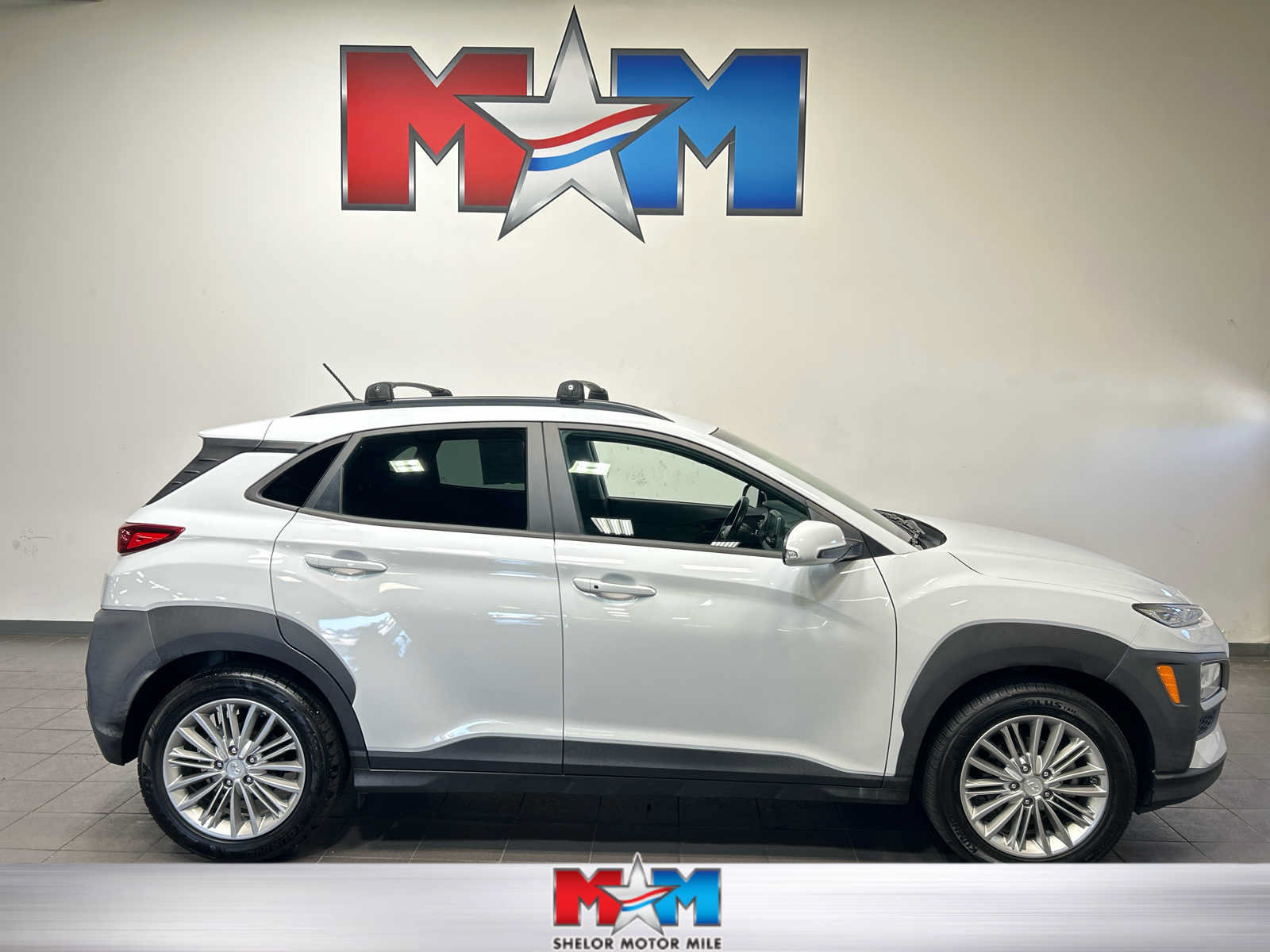 Used 2021 Hyundai Kona SEL FWD image 1