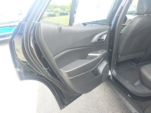 New 2026 Chevrolet Trax RS w/ Sunroof Package FWD image 30