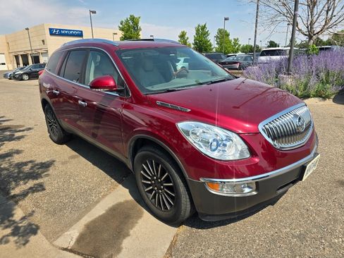 Used 2010 Buick Enclave CXL AWD/4WD image 7