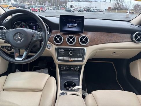 Used 2018 Mercedes-Benz GLA 250 GLA 250 image 27