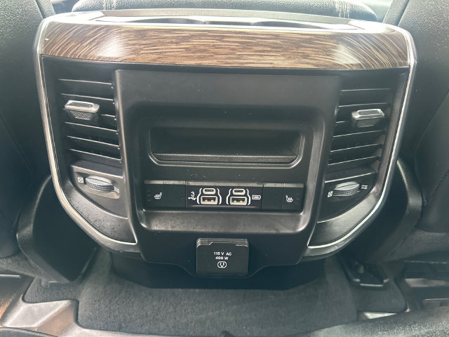 Used 2019 RAM 1500 Laramie AWD/4WD image 18