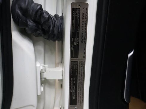 Used 2016 Bentley Continental GT image 38