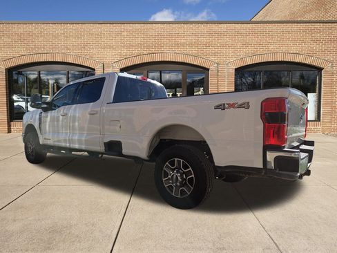 Used 2024 Ford F350 Lariat w/ Camper Package image 6