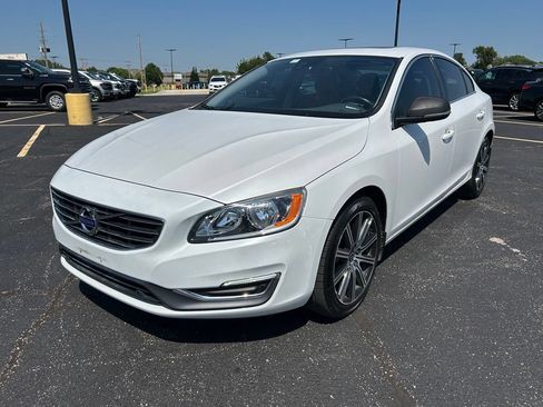Used 2016 Volvo S60 T5 Premier FWD image 7