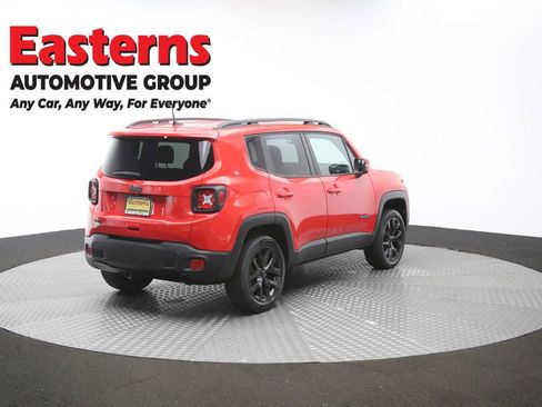Used 2018 Jeep Renegade Altitude AWD/4WD image 41