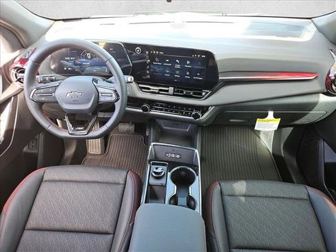 New 2026 Chevrolet Equinox RS w/ Convenience Package III FWD image 15