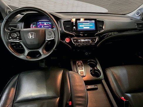 Used 2020 Honda Pilot Touring image 13