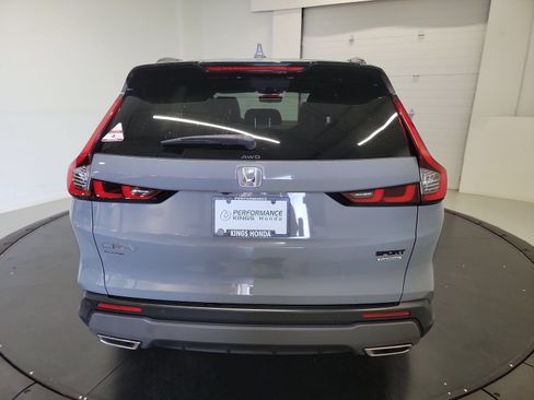 Used 2024 Honda CR-V Sport Touring image 8