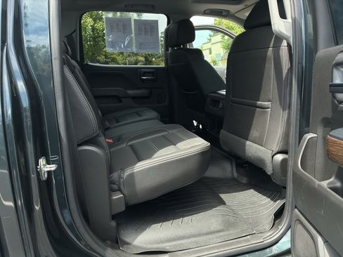 Used 2018 GMC Sierra 2500 Denali w/ Duramax Plus Package AWD/4WD image 55