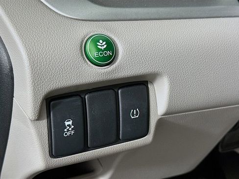 Used 2014 Honda CR-V LX image 11