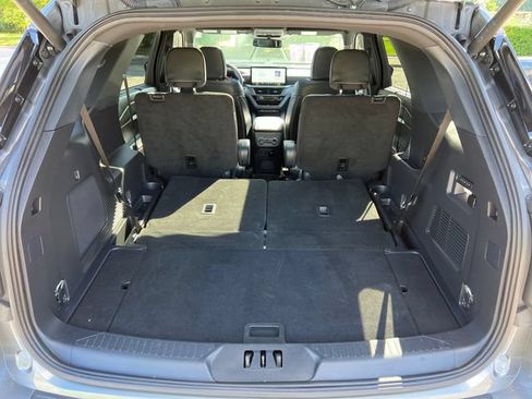 Used 2025 Ford Explorer ST AWD/4WD image 30