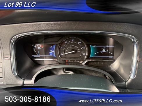 Used 2016 Lincoln Navigator L Reserve image 11