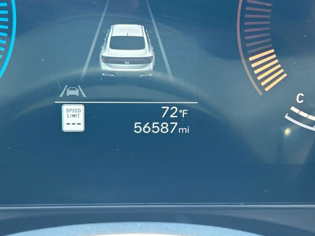 Used 2025 Hyundai Sonata SEL FWD image 37