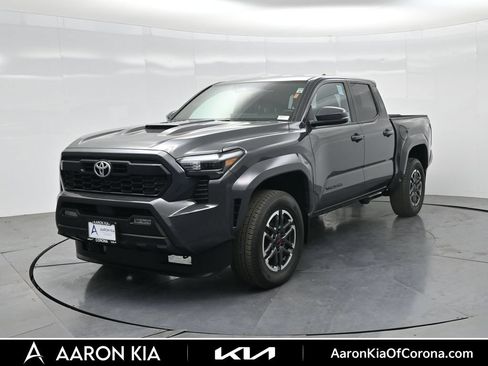 Used 2024 Toyota Tacoma TRD Sport w/ TRD Sport Upgrade Package AWD/4WD image 1