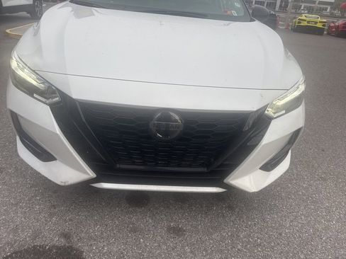 Used 2023 Nissan Sentra SR w/ Midnight Edition Package image 9