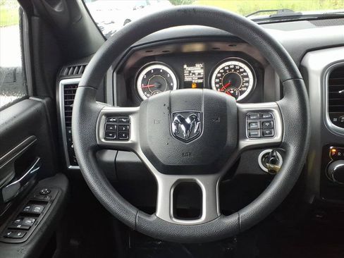 Used 2024 RAM 1500 Warlock RWD image 6
