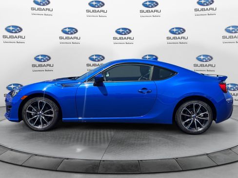 Used 2017 Subaru BRZ Limited RWD image 3