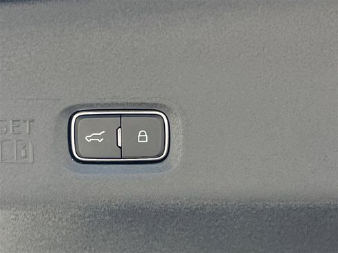 New 2025 Ford Expedition Platinum w/ Stealth Performance Package image 25