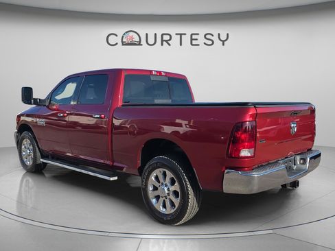 Used 2015 RAM 2500 SLT image 3