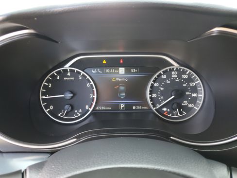 Used 2021 Nissan Maxima SR w/ Sport Mat Group image 16