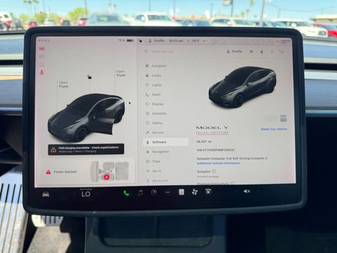 Used 2021 Tesla Model Y Performance image 21