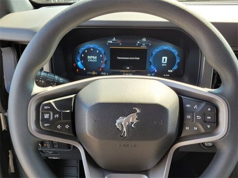 New 2025 Ford Bronco 4-Door image 25