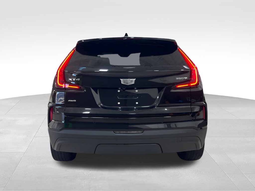 Used 2024 Cadillac XT4 Luxury w/ Cold Weather Package AWD/4WD image 28