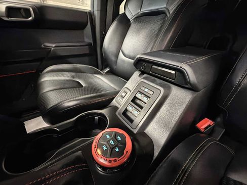 Used 2024 Ford Bronco Raptor AWD/4WD image 22