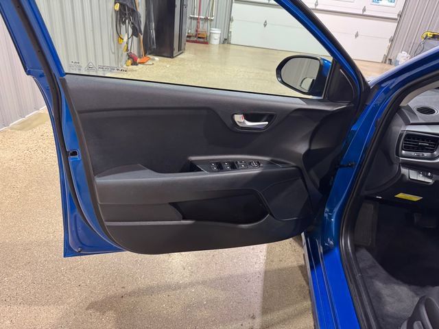 Used 2023 Kia Rio S w/ Technology Package FWD image 9