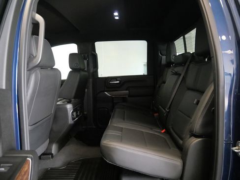 Used 2023 Chevrolet Silverado 3500 High Country AWD/4WD image 25