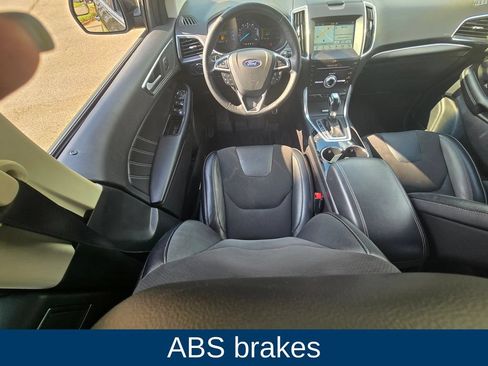 Used 2018 Ford Edge Sport w/ Technology Package AWD/4WD image 12