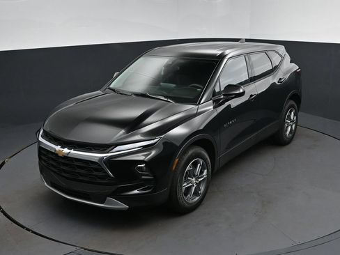 New 2026 Chevrolet Blazer LT FWD image 30