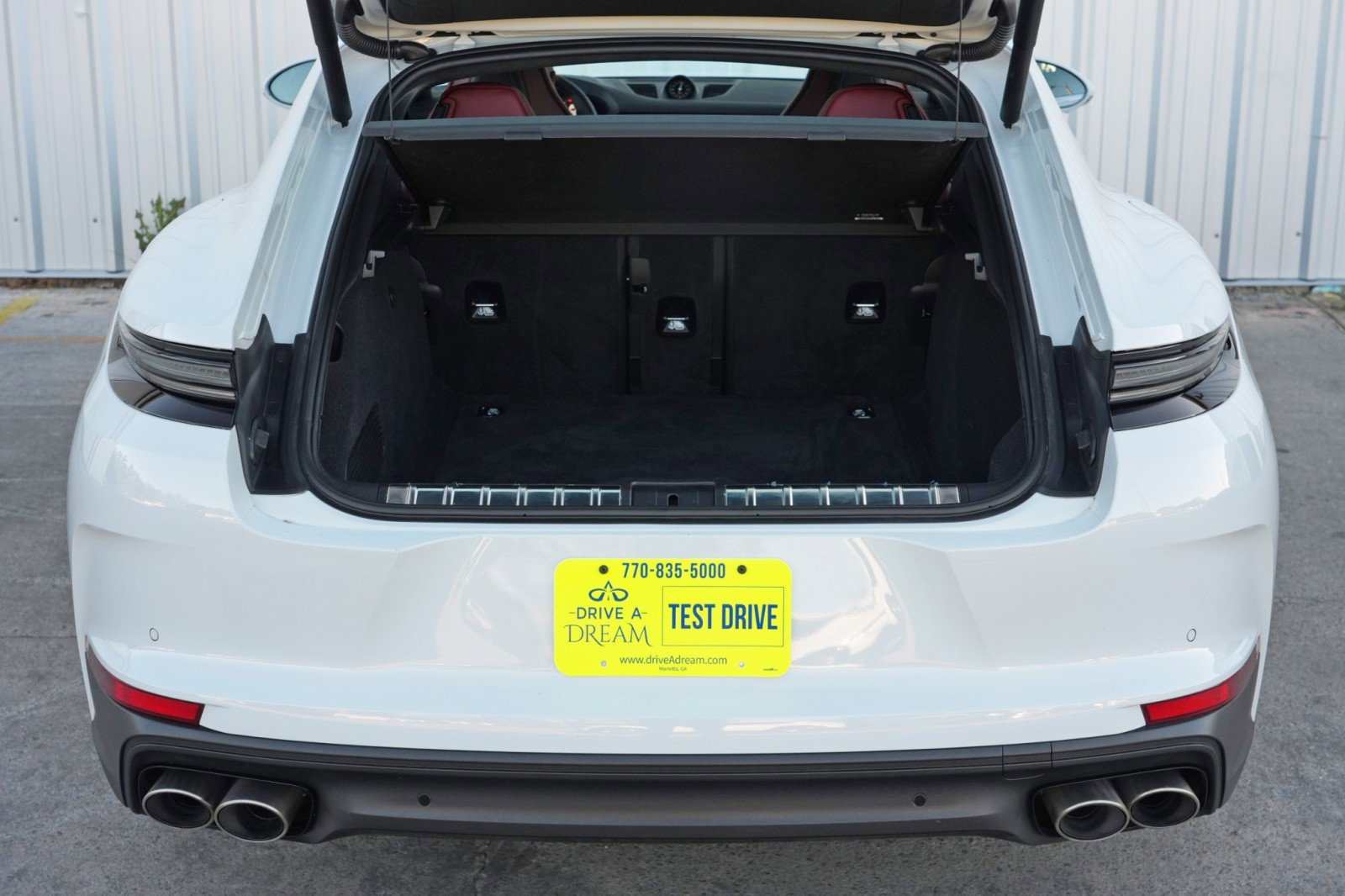 Used 2025 Porsche Panamera 4S w/ Premium Package AWD/4WD image 10