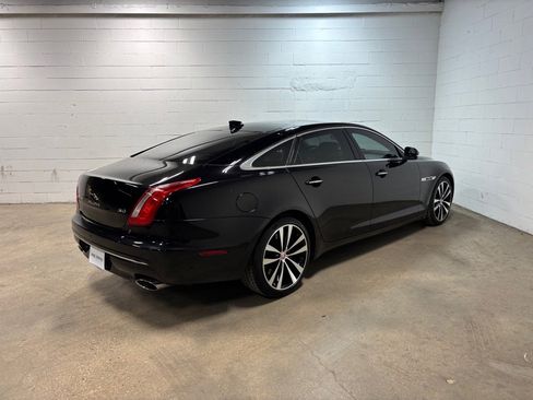 Used 2019 Jaguar XJ L Supercharged image 6