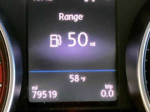 Used 2019 Volkswagen Tiguan SE w/ Panoramic Sunroof Package image 50