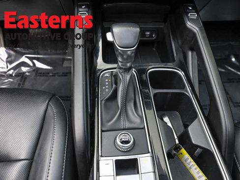 Used 2025 Kia Telluride S FWD image 13