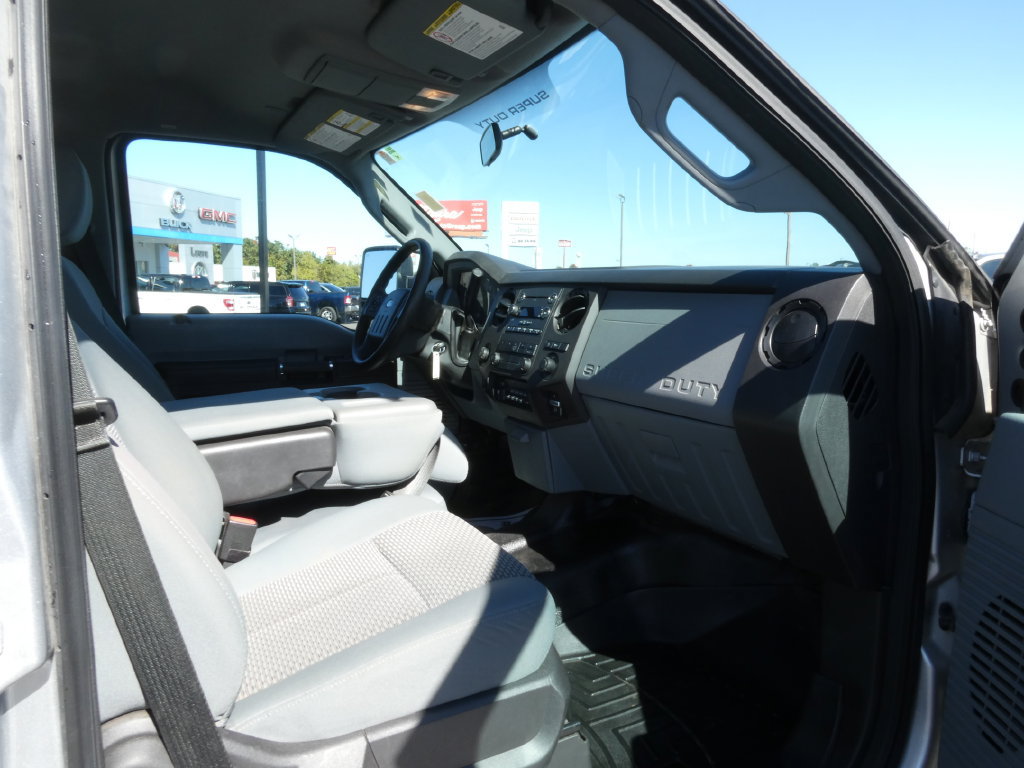Used 2015 Ford F250 XL w/ Power Equipment Group AWD/4WD image 15
