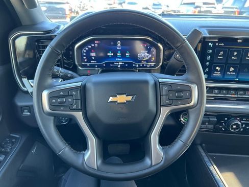 Used 2024 Chevrolet Silverado 2500 LTZ w/ LTZ Premium Package image 11