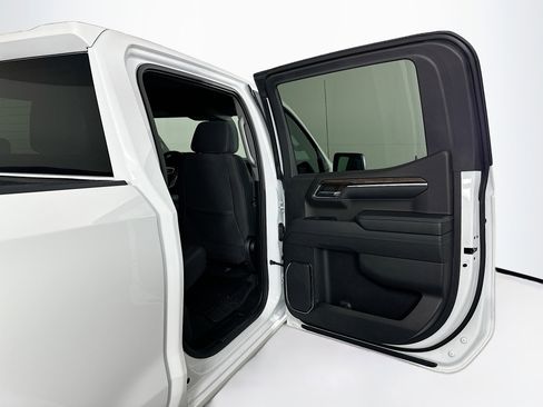 Used 2024 GMC Sierra 1500 Elevation image 28