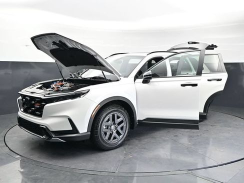 Used 2026 Honda CR-V TrailSport image 32