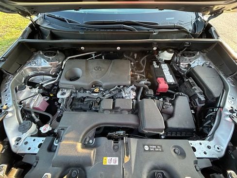 Certified 2023 Toyota RAV4 LE FWD image 12