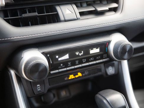 Used 2024 Toyota RAV4 LE image 13