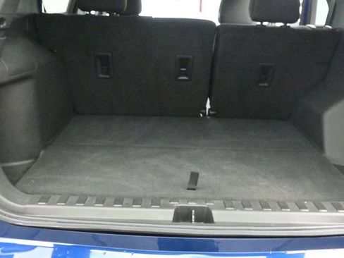 Used 2022 Chevrolet Equinox LT image 12