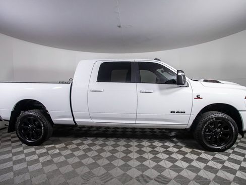 Used 2025 RAM 2500 Laramie w/ Night Edition image 10