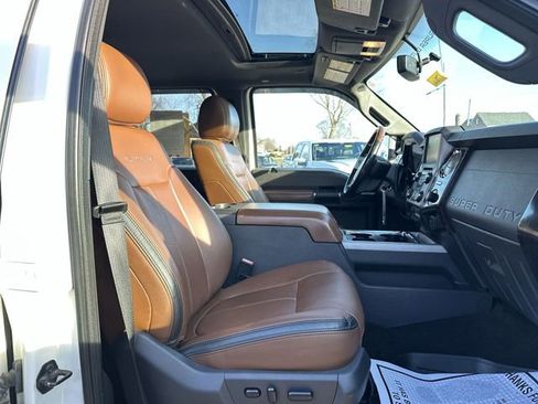 Used 2015 Ford F350 Platinum image 28